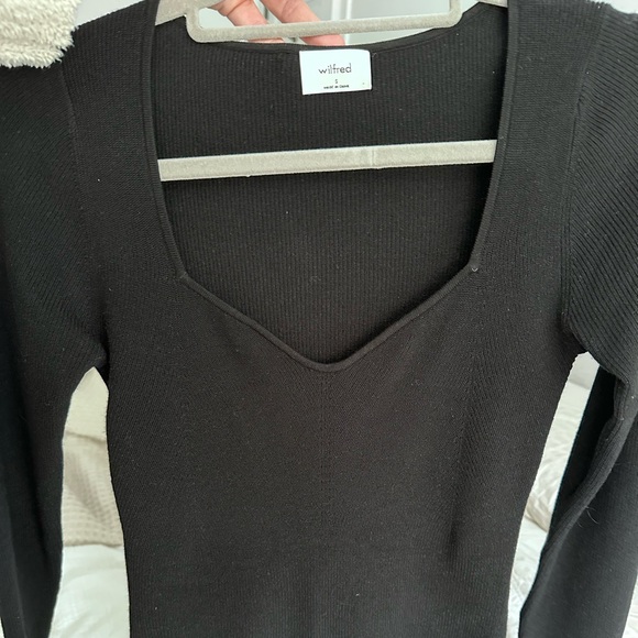 Wilfred size small sweater dress with slit - Picture 6 of 9